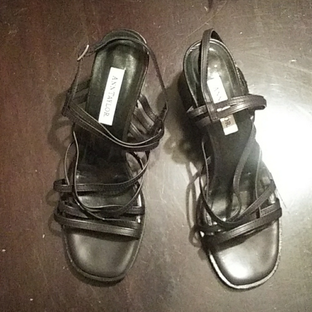 Womens shoes/heels